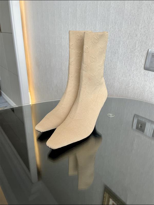 20243518929462 2802023